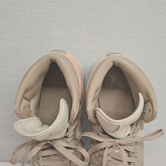 NIKE AIR JORDAN 1 MID SE WOMENS SNEAKERS BFPM-05-141 - Picture 4 of 10